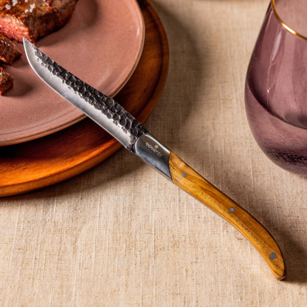 Bowls and Dishes Moments Steakmessen Forged Olijfhout set van 4
