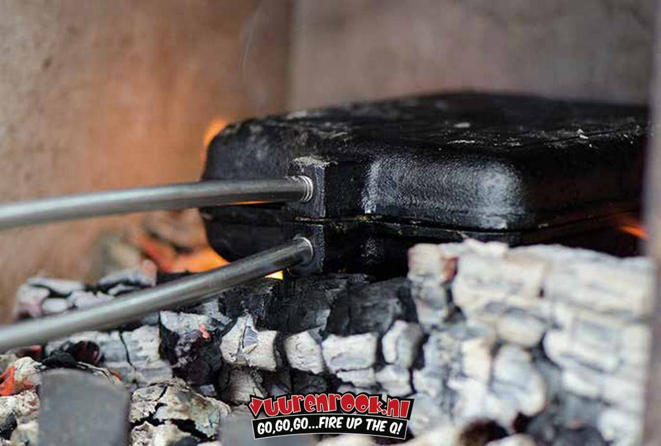 The Windmill Cast Iron The Windmill  Sandwich Pie Iron
