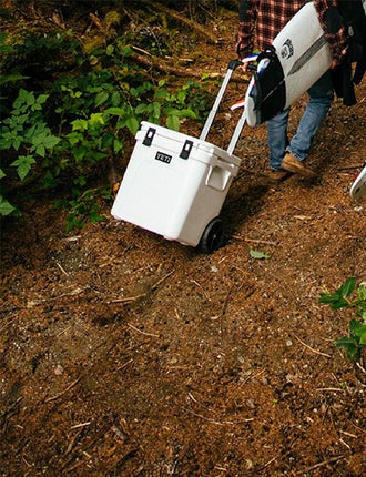 YETI Yeti Roadie 48 Wheeled Hard Cooler White