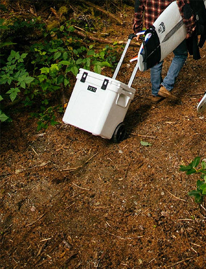 YETI Yeti Roadie 48 Wheeled Hard Cooler White